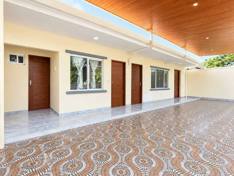 Casa de 5 dormitorios en venta en el Plan 3000, Urb. Guapurú 1