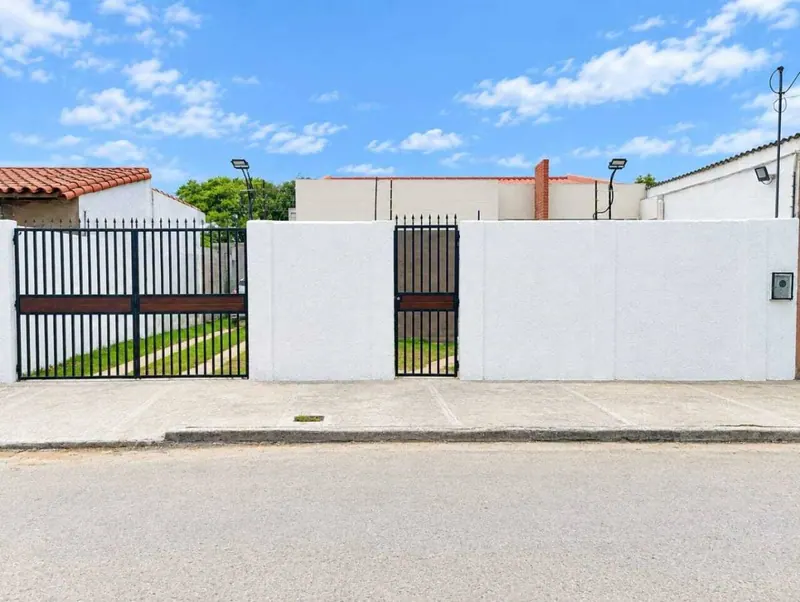 Casa de 5 dormitorios en venta en el Plan 3000, Urb. Guapurú 1: foto 8 de 8