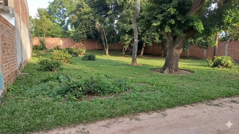 360 m² lot for sale in Valle Sánchez, Warnes: foto 3 de 4