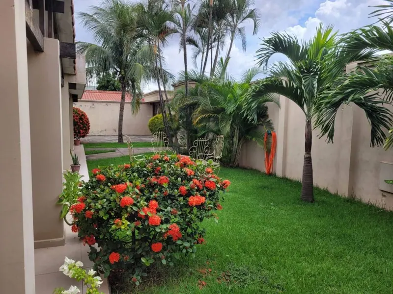 Casa de 290 m² en venta en la Zona Norte, zona del Cambódromo: foto 3 de 16