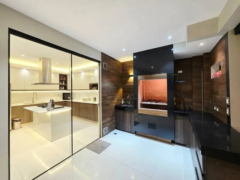 Casa de 3 dormitorios en venta en la Zona Norte, av. Banzer: foto 12 de 15