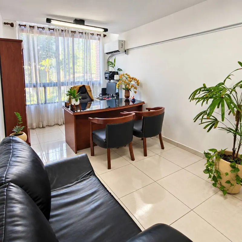 Oficina de 43 m² en venta en el edificio Zumar, Centro: foto 3 de 13