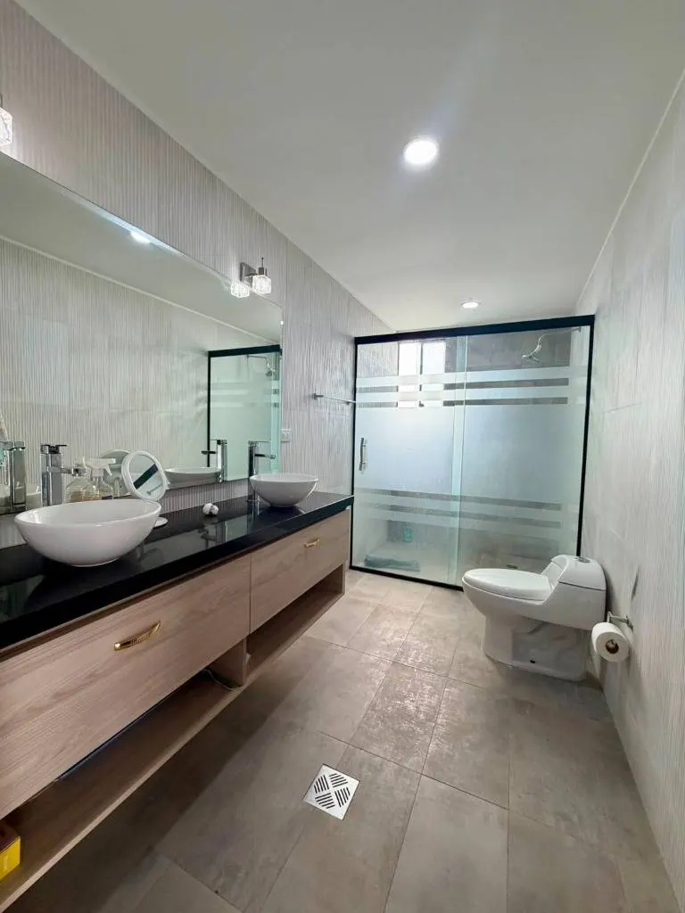 Casa de 4 dormitorios en venta en el condominio Mar Adentro, Urubó: foto 9 de 13