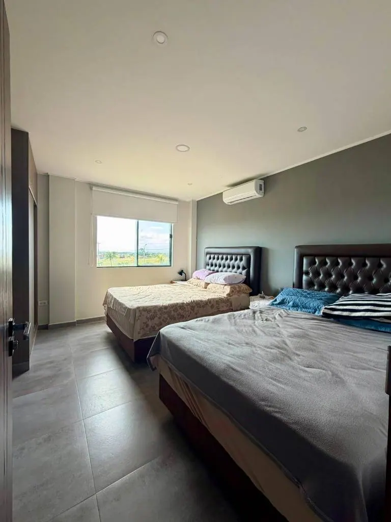 Casa de 4 dormitorios en venta en el condominio Mar Adentro, Urubó: foto 10 de 13