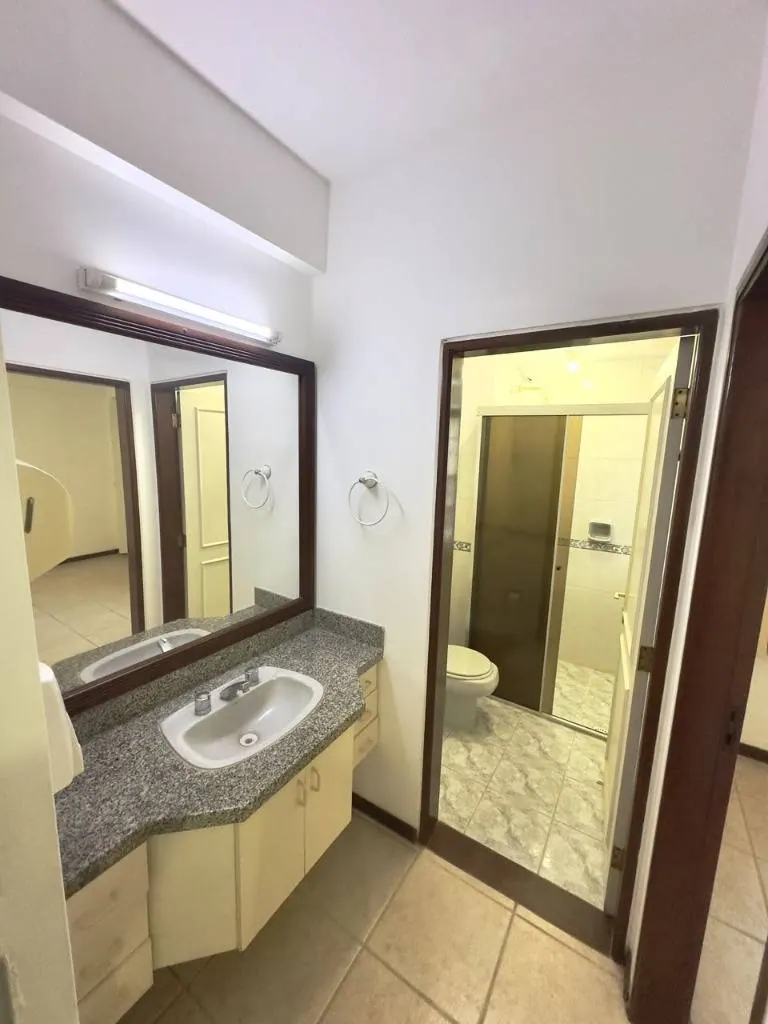 Departamento de 2 dormitorios en venta en el edificio Safra: foto 7 de 10