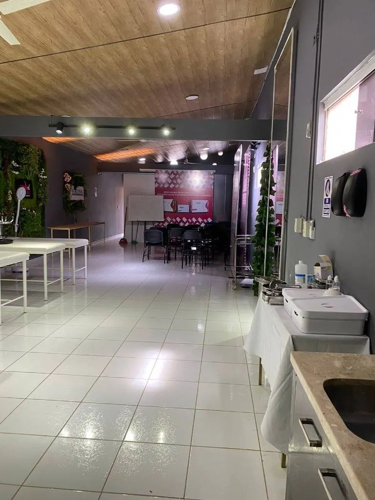 Casa con oficina independiente en venta en la Av. Roca y Coronado: foto 17 de 17