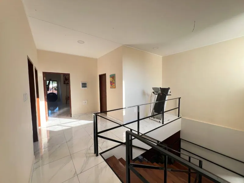 5-bedroom house with pool for sale on Av. Beni, North Zone: foto 11 de 21