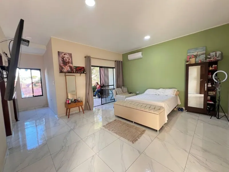 5-bedroom house with pool for sale on Av. Beni, North Zone: foto 16 de 21