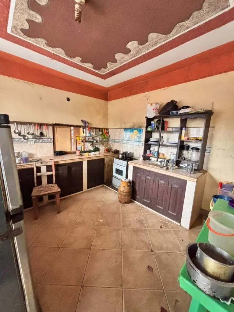 Casa de 6 dormitorios en venta en el Plan 3000, av. Paurito: foto 8 de 17
