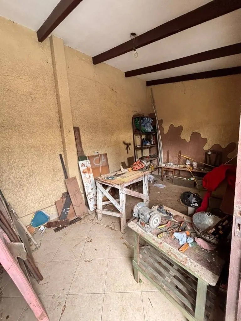 Casa de 6 dormitorios en venta en el Plan 3000, av. Paurito: foto 10 de 17