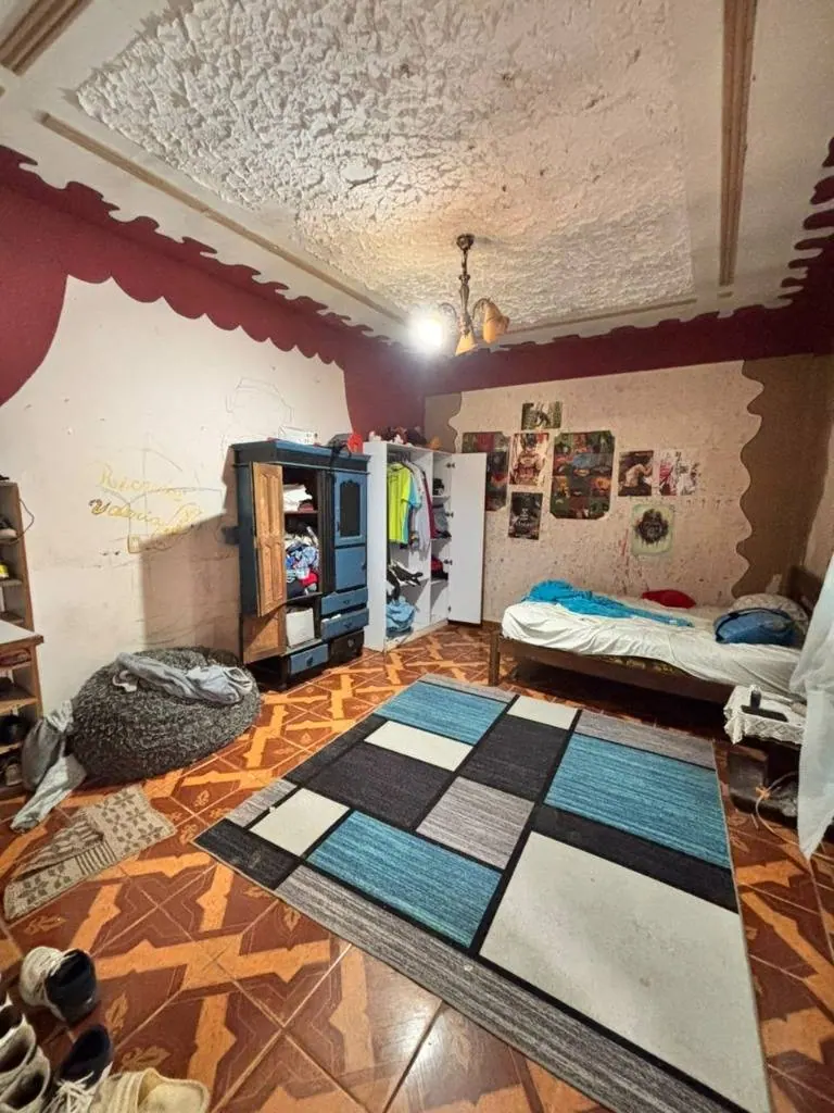 Casa de 6 dormitorios en venta en el Plan 3000, av. Paurito: foto 11 de 17