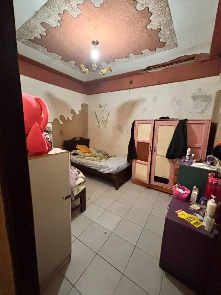 Casa de 6 dormitorios en venta en el Plan 3000, av. Paurito: foto 13 de 17
