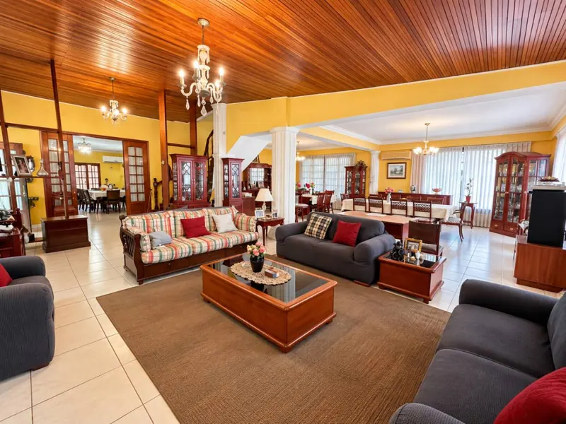 Terreno de 2.030 m² con local y galpón en venta en la Zona Oeste: foto 8 de 10