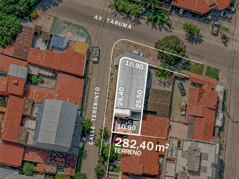 Casa de uso comercial en esquina en venta en la Av. Tarumá, Zona Oeste: foto 4 de 14