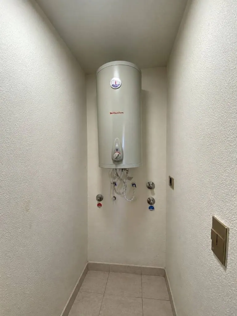 Departamento de 1 dormitorio en venta en Macororó Once, Equipetrol: foto 10 de 12
