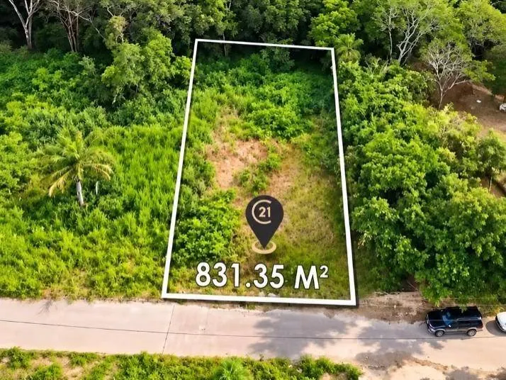 Terreno de 831,35 m² en venta en Villa Bonita, Urubó: foto 3 de 4