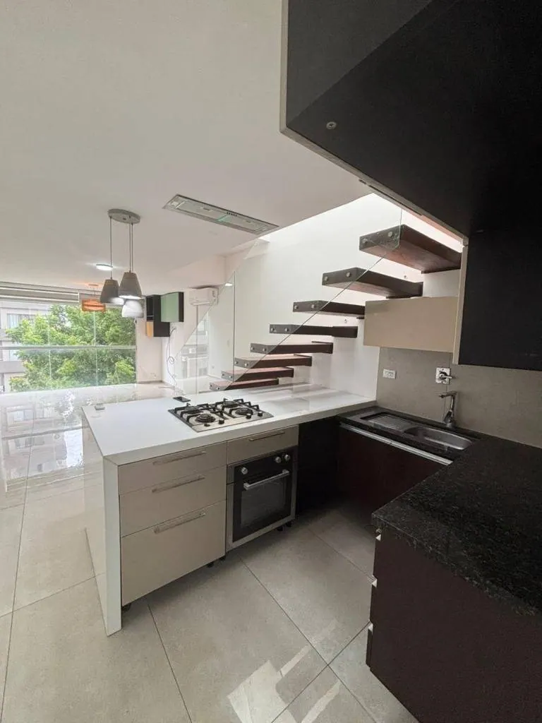 Departamento dúplex de 2 dormitorios en venta en Baruc, Zona Norte: foto 6 de 9