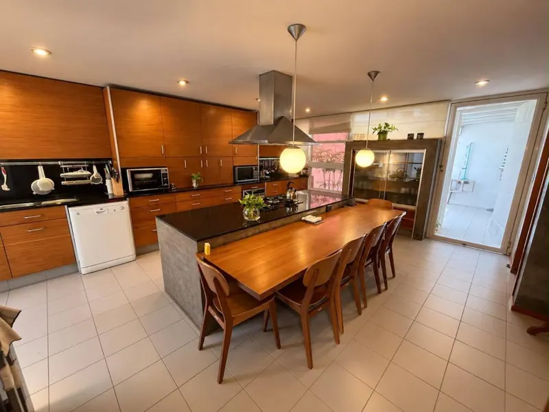 Corner house for sale in the Ciudad Jardín gated community, North Zone: foto 5 de 18