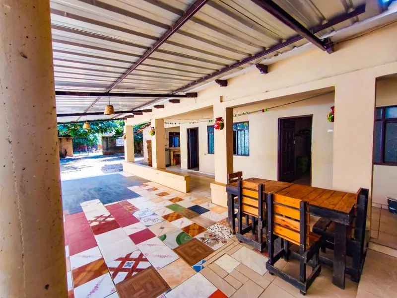 Casa de 2 plantas en venta en Virgen de Luján, Zona Norte: foto 6 de 10