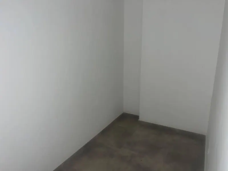 Local comercial de 49,36 m² en venta en el condominio Vila Real: foto 8 de 8