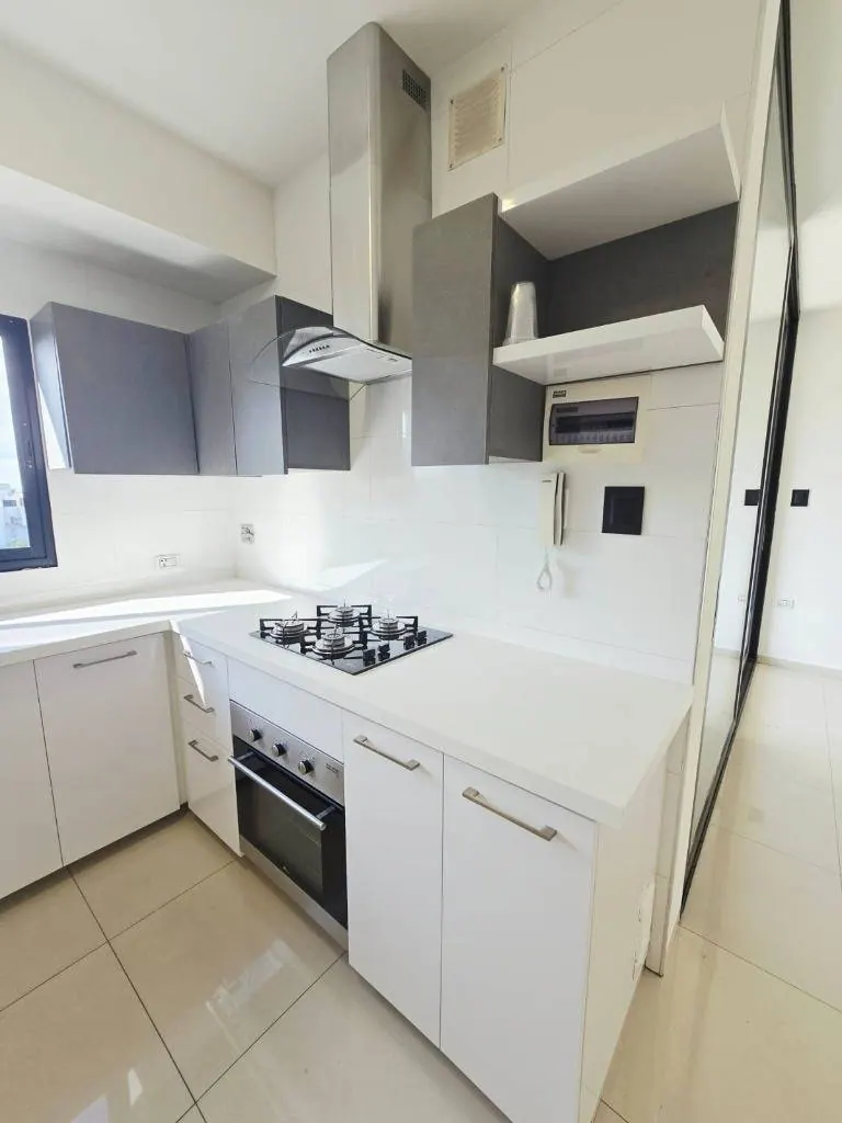 2-bedroom apartment for sale in the Lucía gated community: foto 1 de 19
