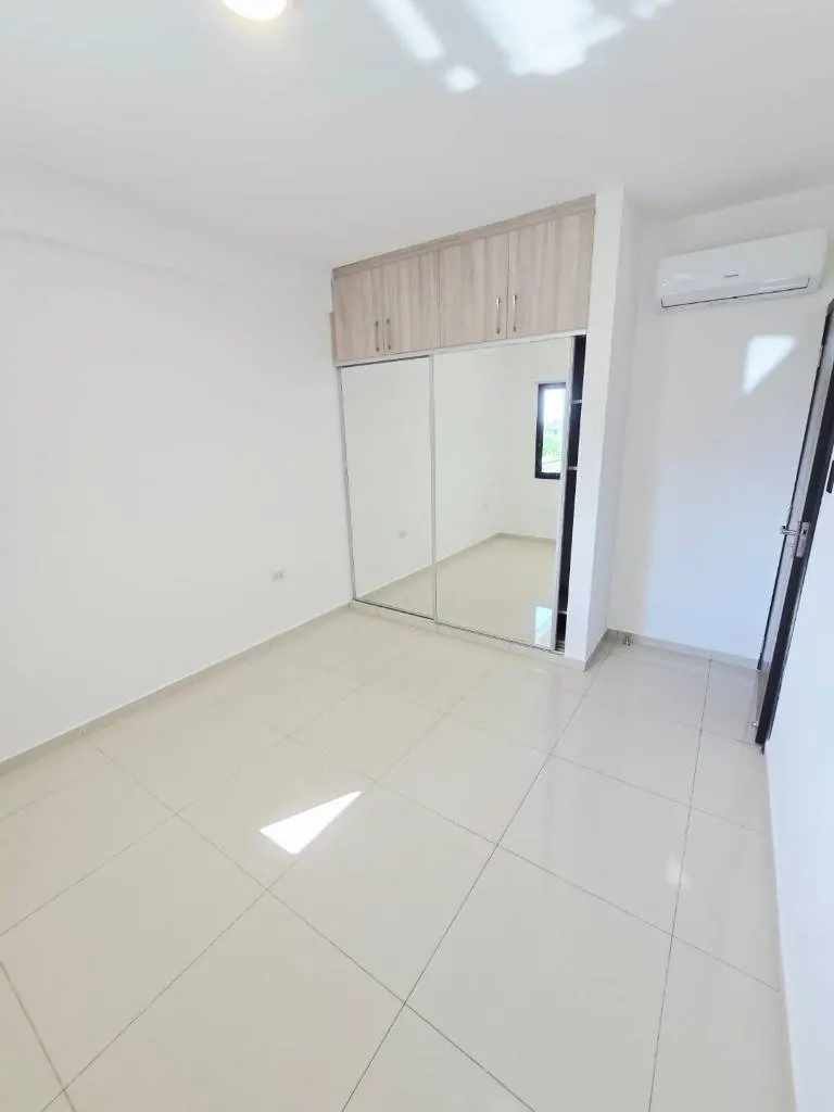 2-bedroom apartment for sale in the Lucía gated community: foto 7 de 19
