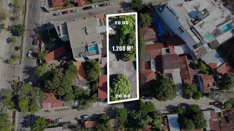 Terreno de 1.200 m² con doble frente en venta, zona Colegio La Salle: foto 1 de 5
