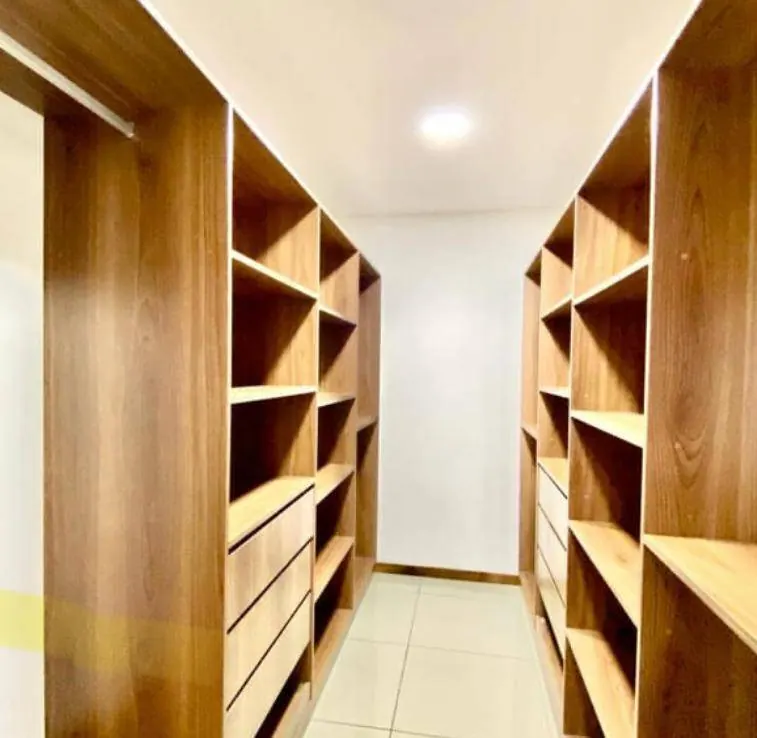Departamento de 2 dormitorios en venta en Sky Design, Equipetrol: foto 5 de 7