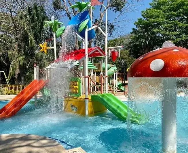 Terreno en esquina de 461 m² en venta en Río Selva Resort, Warnes: foto 4 de 6