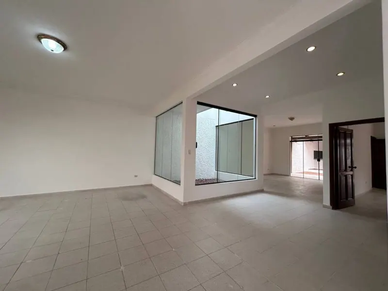 3-bedroom house for sale in Equipetrol, Brígida neighborhood: foto 8 de 14