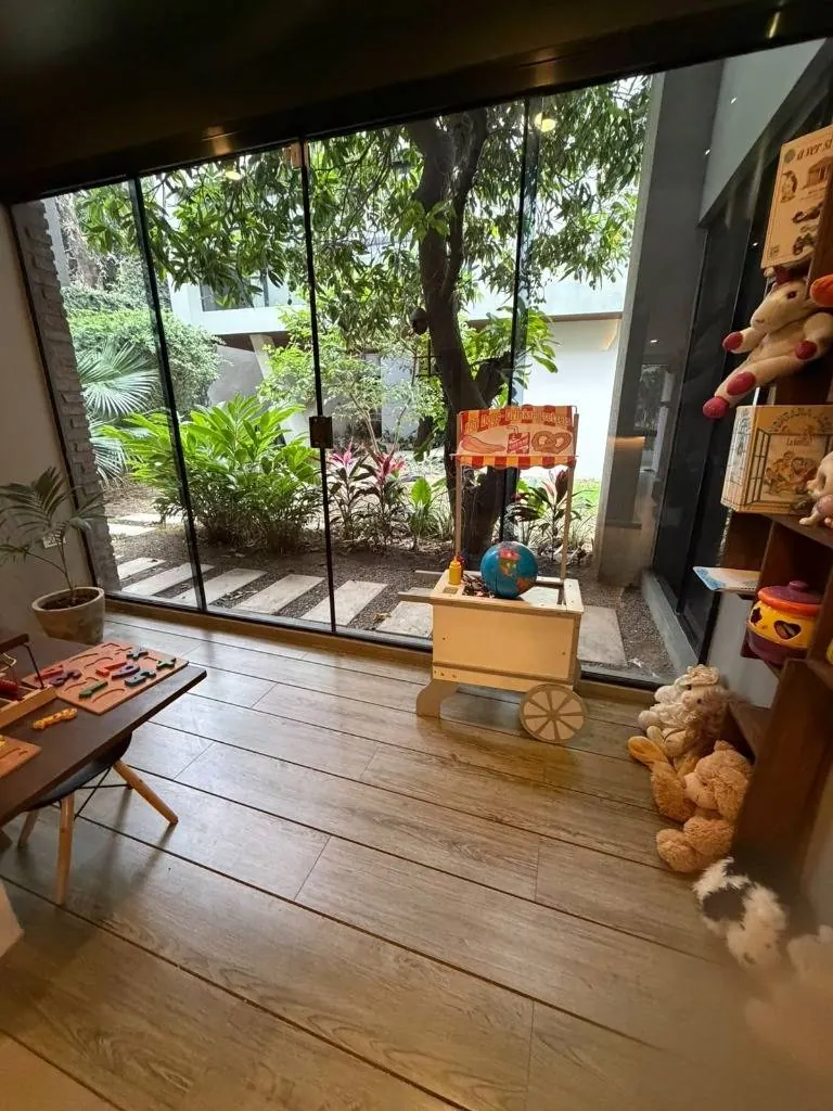 Local comercial de 18 m² en alquiler en la Zona Sur: foto 5 de 14