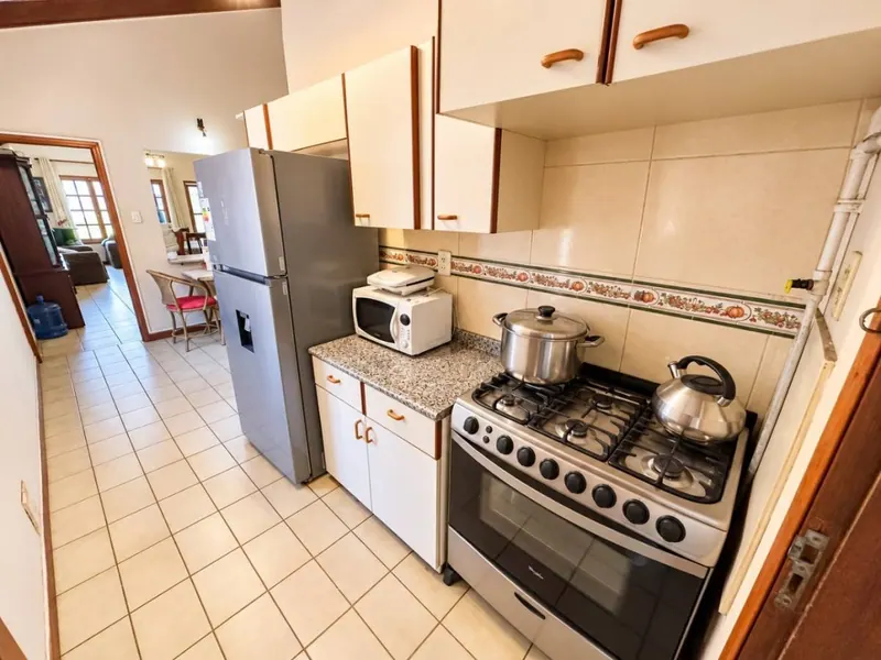 House with semi-independent apartment for sale in the North Zone: foto 3 de 9