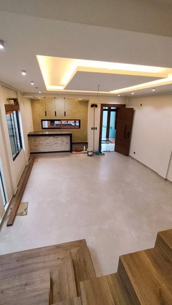 Casa a estrenar de 4 dormitorios en venta en Cotoca, 240 m²: foto 8 de 8