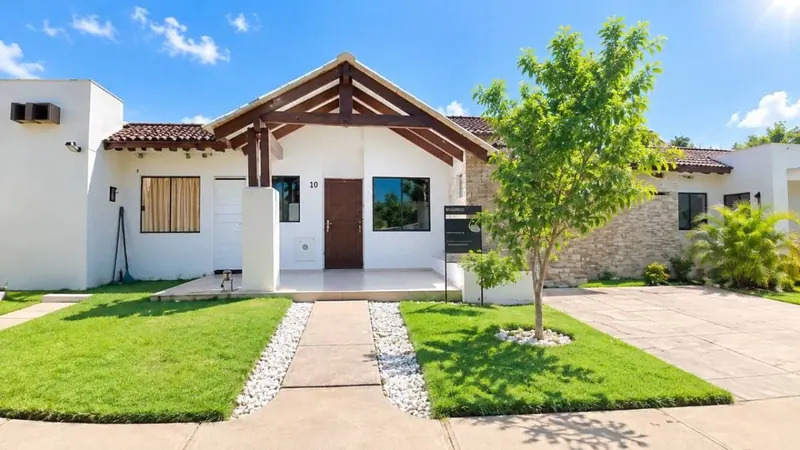 4-bedroom house for rent in La Fontana Riviera 1
