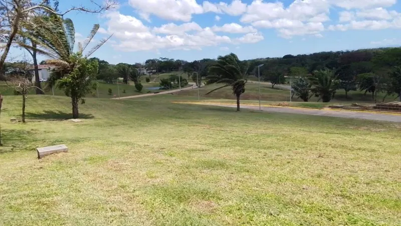 Terreno de 753,98 m² en venta en el condominio Urubó Village: foto 2 de 5