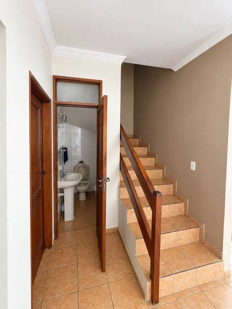 Casa de 4 dormitorios en venta sobre la avenida Alemania, Zona Norte: foto 3 de 8