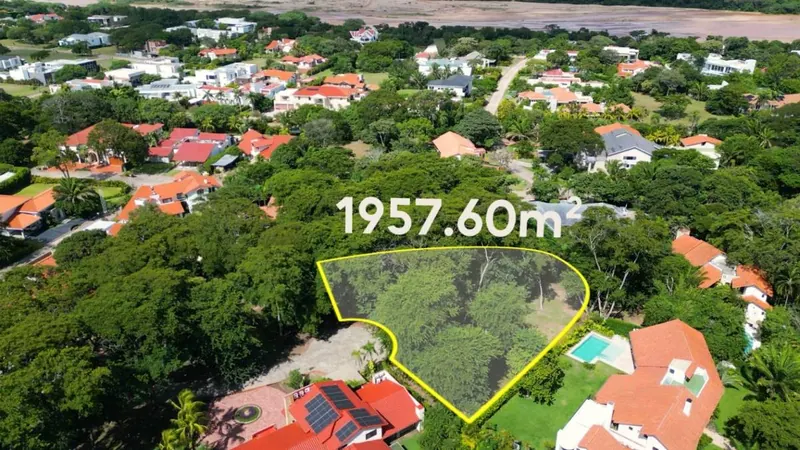 Terreno de 1.957,60 m² en venta en Colinas del Urubó, sector 2: foto 4 de 5