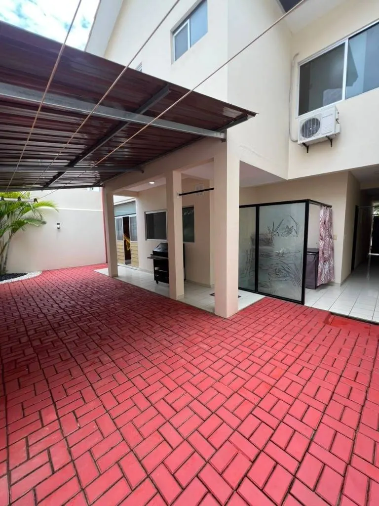 4 en-suite house for sale in the Munich gated community, North Zone: foto 20 de 27