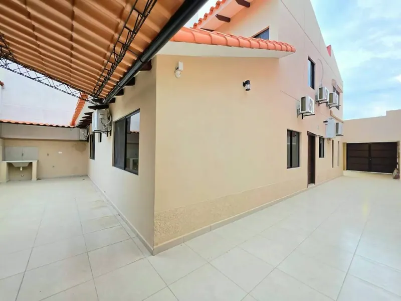 6-bedroom house for rent in the East Zone, Av. Canal Cotoca: foto 21 de 21