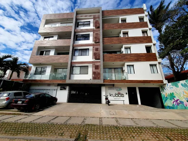 2-bedroom duplex for rent on Av. Roca y Coronado
