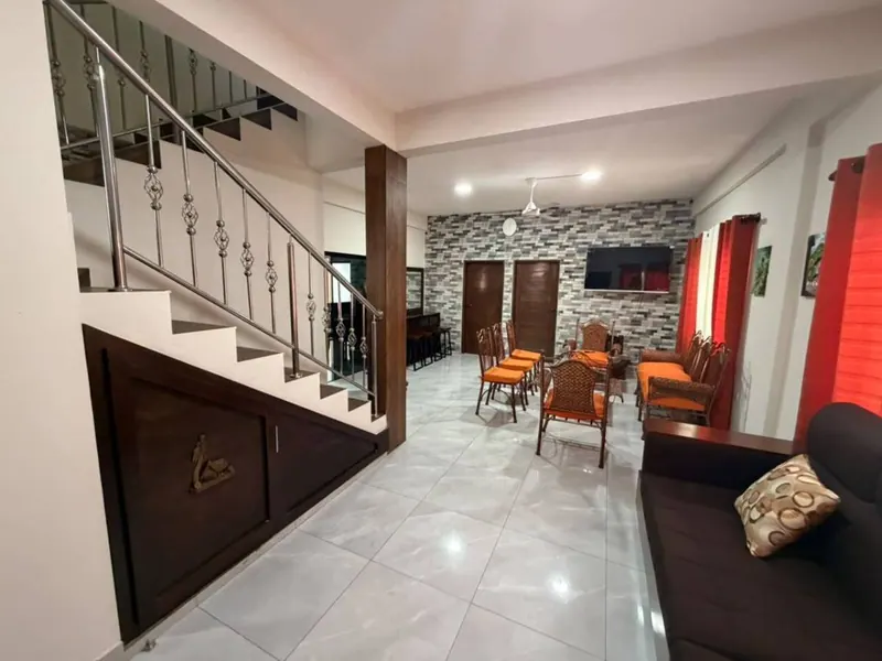 Furnished two-story house with pool for sale in the South Zone: foto 23 de 25