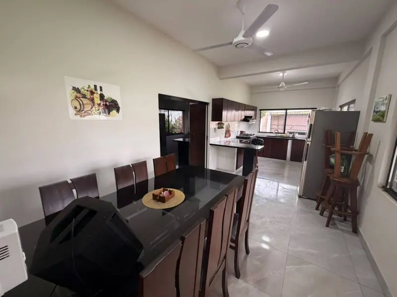 Furnished two-story house with pool for sale in the South Zone: foto 24 de 25