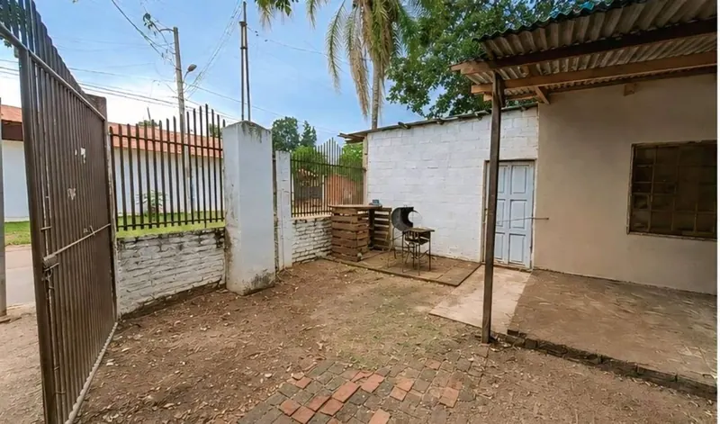 Casa en esquina con tiendas comerciales en venta en Valle Sánchez: foto 6 de 13
