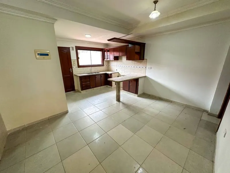 Casa de 4 dormitorios en venta en el Barrio Aeronáutico, Zona Sur: foto 2 de 11