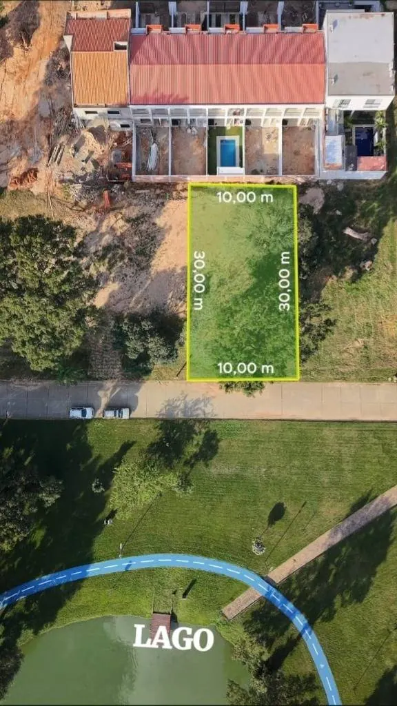 300 m² lot for sale in the North Zone, facing a lagoon: foto 2 de 5