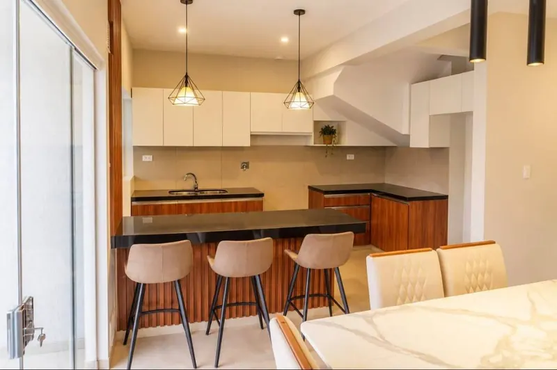 Furnished 3-bedroom house for sale on Av. Beni, 9th ring: foto 4 de 11