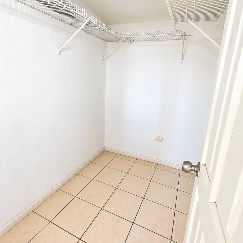 2-bedroom apartment for sale on Av. Beni, North Zone: foto 12 de 16