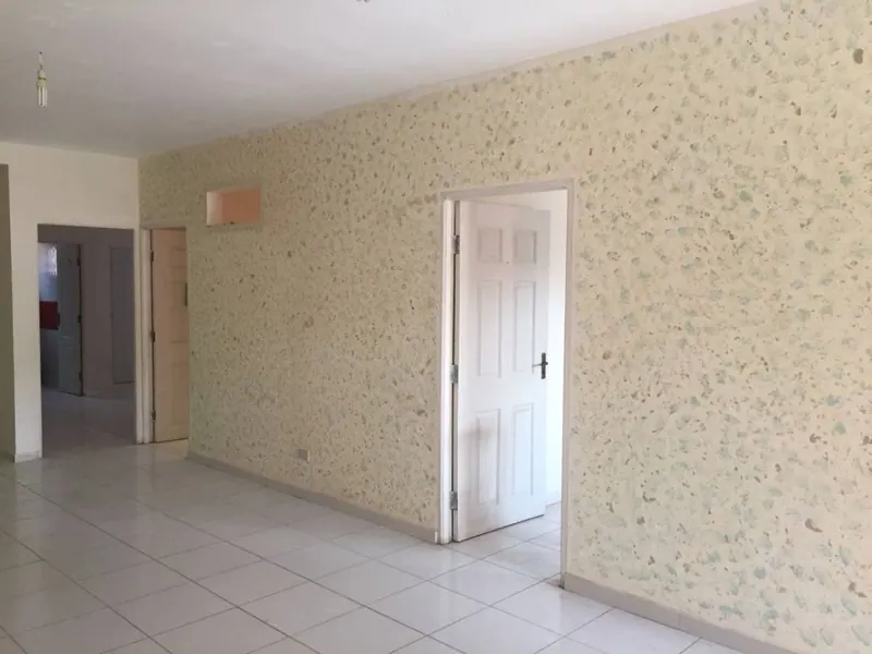 Casa de 3 dormitorios en venta en la Zona Norte, 7mo anillo: foto 4 de 10