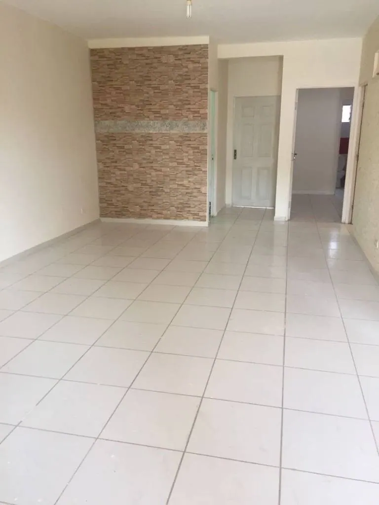 Casa de 3 dormitorios en venta en la Zona Norte, 7mo anillo: foto 5 de 10
