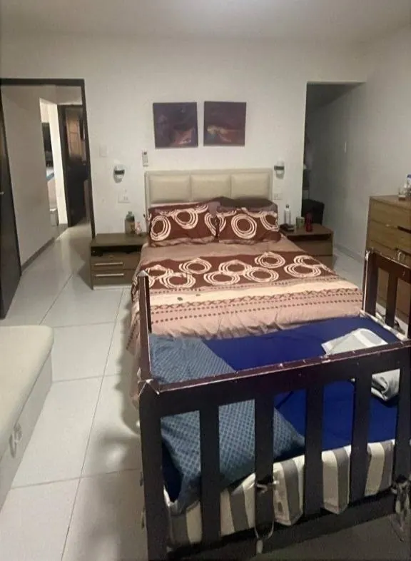 Casa con dos departamentos y local comercial en venta en Alto San: foto 12 de 13